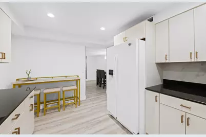 491 Racquet Club Road #106, Weston, FL 33326 - Photo 6