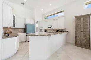 1415 SE Glencoe Ct, Port Saint Lucie, FL 34952 - Photo 4