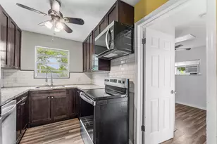 1010 SW 6th Ave, Deerfield Beach, FL 33441 - Photo 10