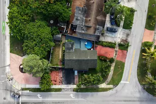 1010 SW 6th Ave, Deerfield Beach, FL 33441 - Photo 4