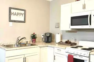 3152 Capri Rd, Palm Beach Gardens, FL 33410 - Photo 1