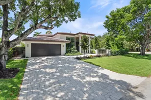 2265 NE 30th Ct, Lighthouse Point, FL 33064 - Photo 1