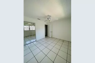 18340 Mediterranean Boulevard #2806, Hialeah, FL 33015 - Photo 10