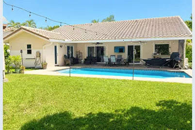 10601 NW 7th Place, Coral Springs, FL 33071 - Photo 16