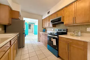 1532 NE 27th Dr, Wilton Manors, FL 33334 - Photo 16