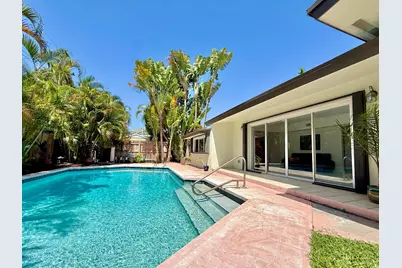 1532 NE 27th Drive, Wilton Manors, FL 33334 - Photo 34