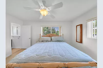 310 SE 8th Court, Pompano Beach, FL 33060 - Photo 22