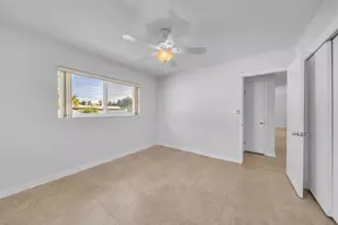 310 SE 8th Ct, Pompano Beach, FL 33060 - Photo 26