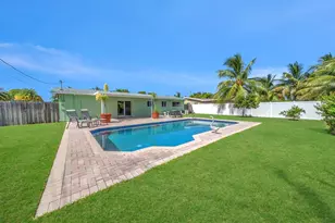 310 SE 8th Ct, Pompano Beach, FL 33060 - Photo 34