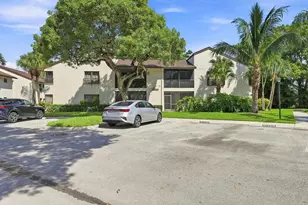 2541 N Carambola Circle N, Coconut Creek, FL 33066 - Photo 50