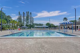 2541 N Carambola Circle N, Coconut Creek, FL 33066 - Photo 32