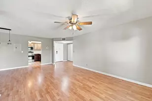 2541 N Carambola Circle N, Coconut Creek, FL 33066 - Photo 10