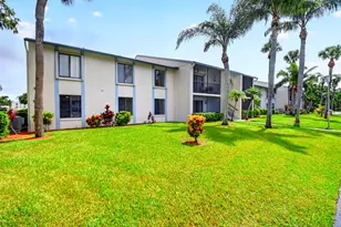 1114 Green Pine Blvd, West Palm Beach, FL 33409 - Photo 2