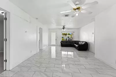 2748 SW 46th Court, Dania Beach, FL 33312 - Photo 12