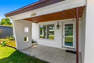 2748 SW 46th Ct, Dania Beach, FL 33312 - Photo 6