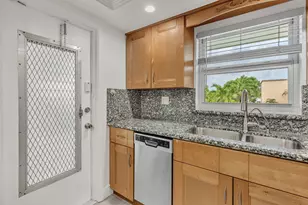 651 Pine Dr, Pompano Beach, FL 33060 - Photo 12