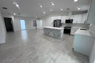 5913 Seagrape Dr, Fort Pierce, FL 34982 - Photo 2