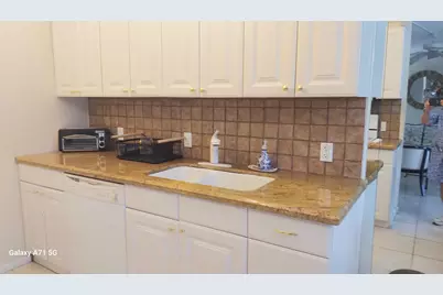 2067 Ainslie #D, Boca Raton, FL 33434 - Photo 6