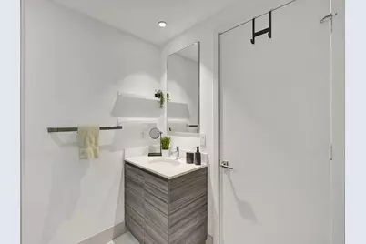 121 NE 34th Street #1210, Miami, FL 33137 - Photo 12