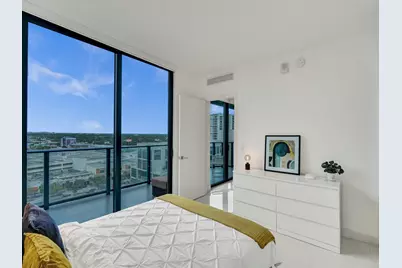 121 NE 34th Street #1210, Miami, FL 33137 - Photo 4