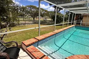 1098 NW 15th Ave, Boca Raton, FL 33486 - Photo 42