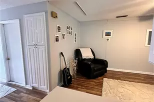 1098 NW 15th Ave, Boca Raton, FL 33486 - Photo 16