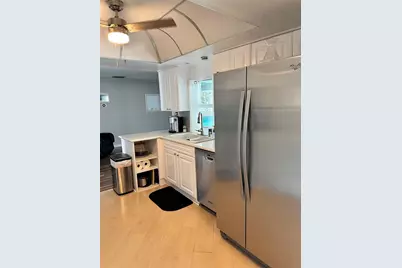 1098 NW 15th Avenue, Boca Raton, FL 33486 - Photo 12