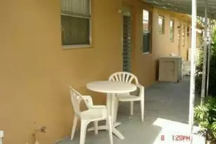 2640 Pierce St, Hollywood, FL 33020 - Photo 12