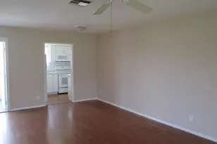 2611 W Barkley Dr W, West Palm Beach, FL 33415 - Photo 6