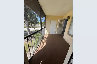 403 Pine Glen Lane #C-2, Greenacres, FL 33463 - Photo 6