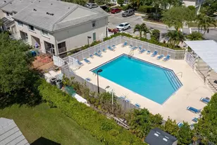 9872 NW 56th Pl, Coral Springs, FL 33076 - Photo 30