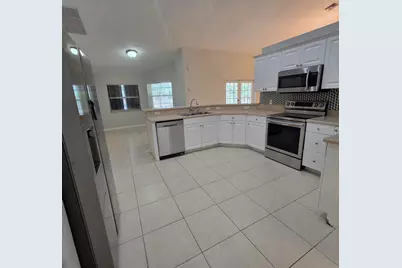 981 SW McCracken Avenue, Port Saint Lucie, FL 34953 - Photo 2