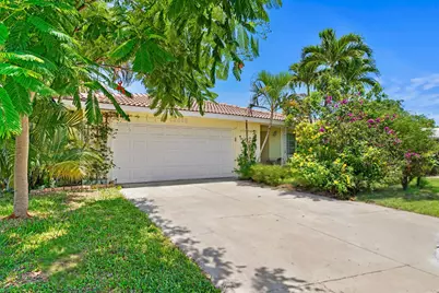 2538 SW 13th Court, Boynton Beach, FL 33426 - Photo 2
