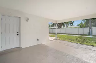 2538 SW 13th Ct, Boynton Beach, FL 33426 - Photo 28