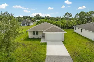 8526 102nd Ct, Vero Beach, FL 32967 - Photo 4