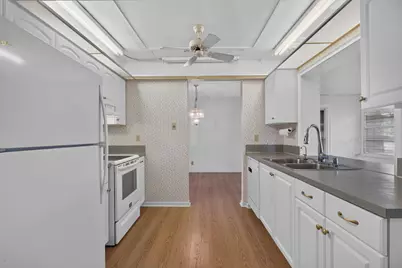 1055 NW 72nd Terrace NW, Margate, FL 33063 - Photo 16