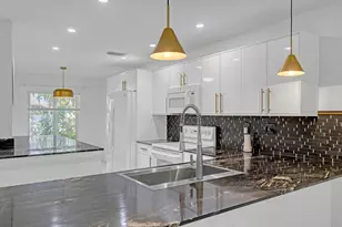 13233 Lucinda Palm Ct, Delray Beach, FL 33484 - Photo 4