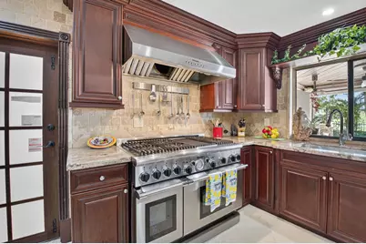 663 Deer Creek Hollows Circle, Deerfield Beach, FL 33442 - Photo 10
