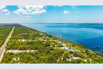 7507 S Indian River Drive, Fort Pierce, FL 34982 - Photo 6