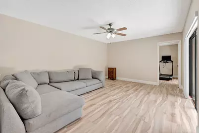 207 2nd Terrace, Palm Beach Gardens, FL 33418 - Photo 4