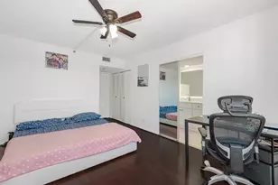 9235 SW 8th St, Boca Raton, FL 33428 - Photo 20
