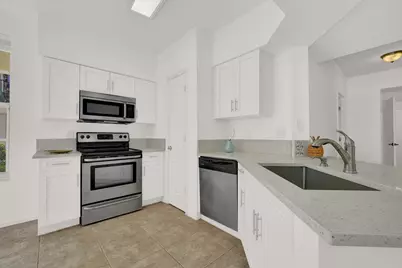 709 Belmont Place #709, Boynton Beach, FL 33436 - Photo 2