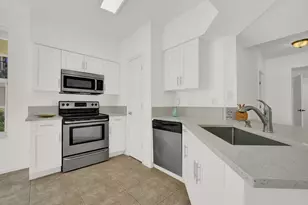 709 Belmont Pl, Boynton Beach, FL 33436 - Photo 2