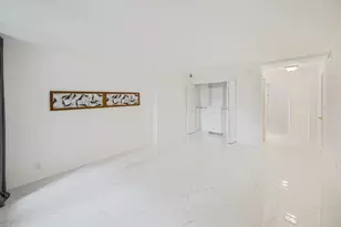 16300 Golf Club Rd, Weston, FL 33326 - Photo 12
