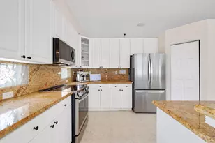 6373 Shadow Creek Village Cir, Lake Worth, FL 33463 - Photo 14