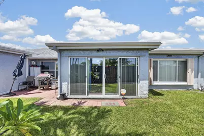 4450 Lucerne Villas Lane, Lake Worth, FL 33467 - Photo 44
