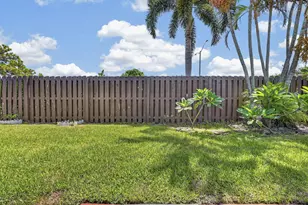 4450 Lucerne Villas Ln, Lake Worth, FL 33467 - Photo 38