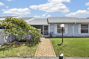 4450 Lucerne Villas Ln, Lake Worth, FL 33467 - Photo 1