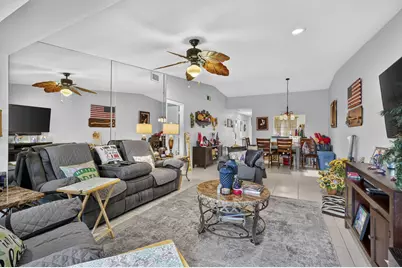 4450 Lucerne Villas Lane, Lake Worth, FL 33467 - Photo 26