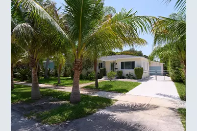 222 Bayberry Drive, Lake Park, FL 33403 - Photo 2